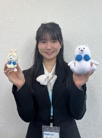 舘本　真奈