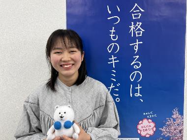 上野　優那