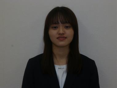 稲田 彩華