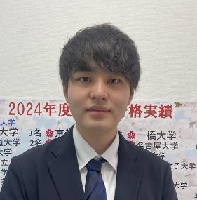 松村　玲弥