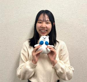 岡　さくら