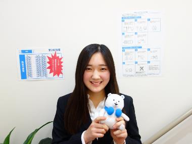 西居　美優