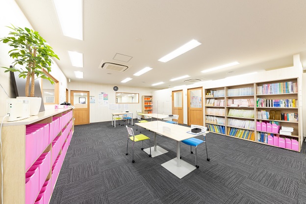 堺東駅前の大学受験塾(河合塾マナビス)