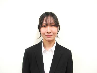 野内　彩加