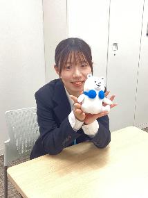 川野結衣