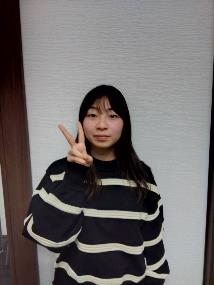 中野　由椛